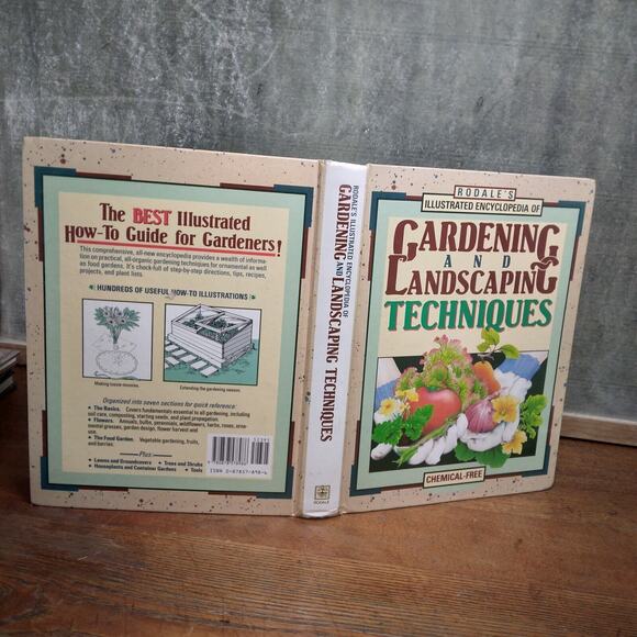 Rodale's Illustrated Encyclopedia of Gardening & Landscaping Hardcover Book - Picture 1 of 9